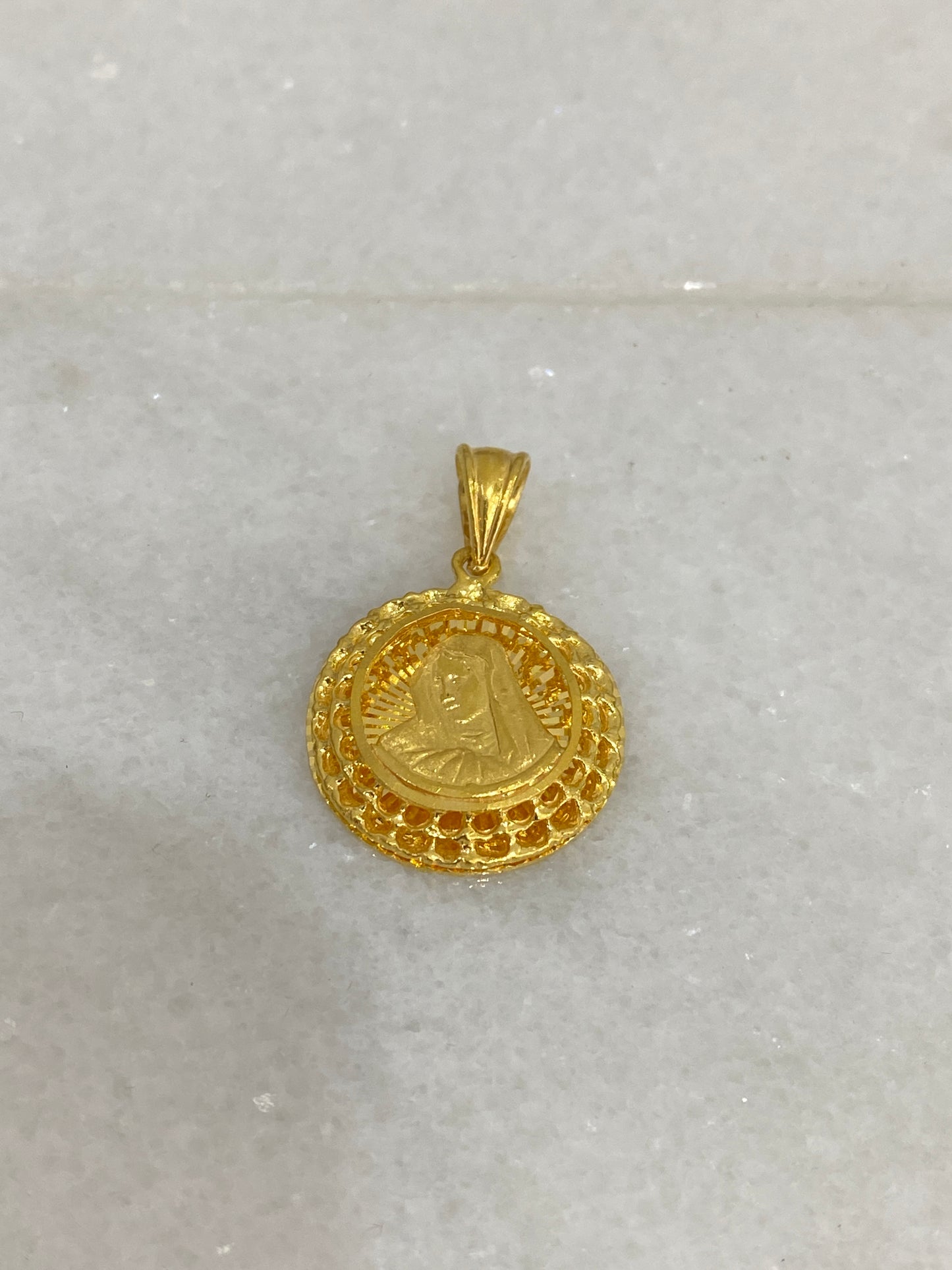 21K Gold Mother Mary Pendant
