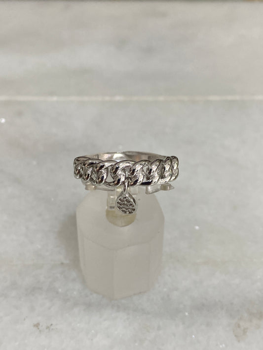 18K White Gold Ring