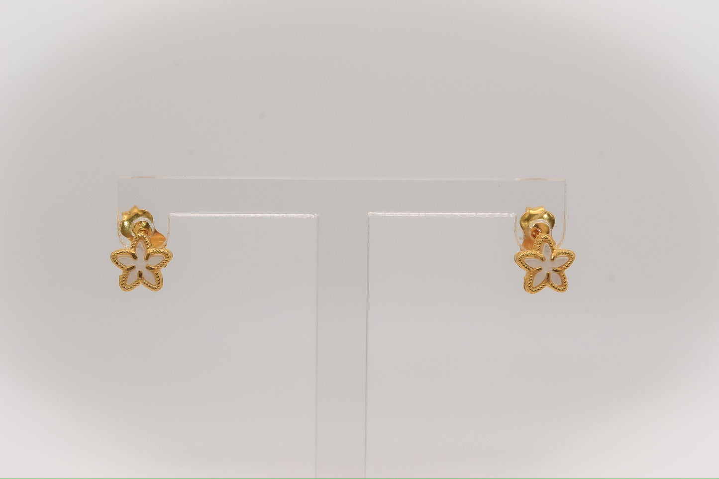 21K Gold Kids Mini Mother Of Pearl Star Post Earrings