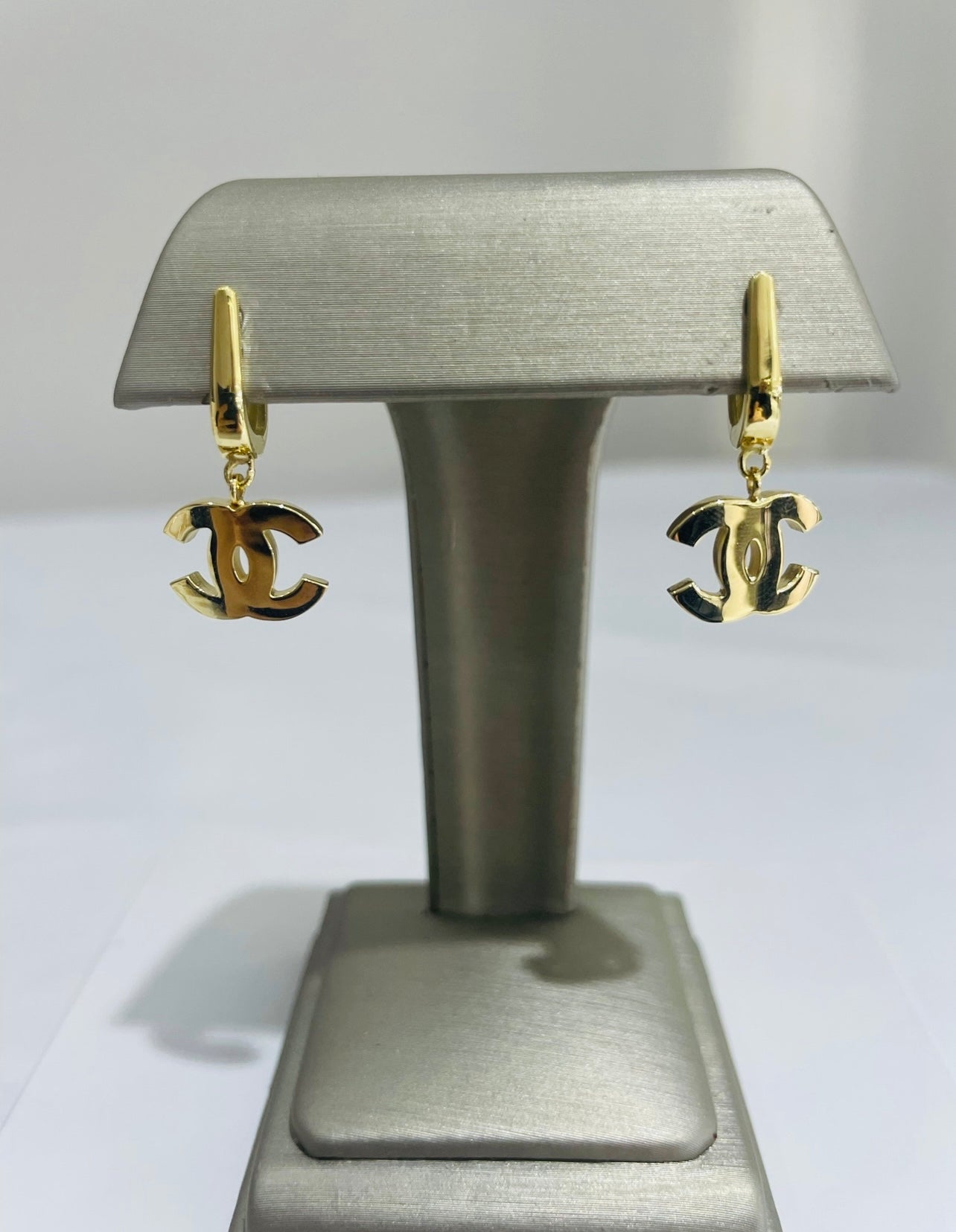 21K Gold Dangle Earring