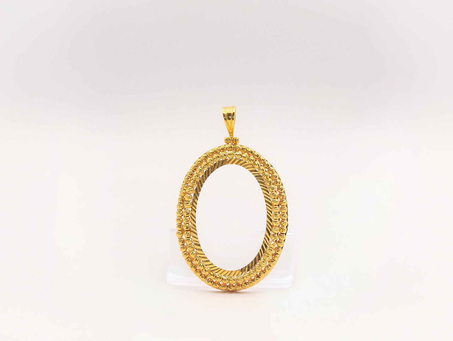 21K Gold Oval Himo Ounsa Frame Pendant