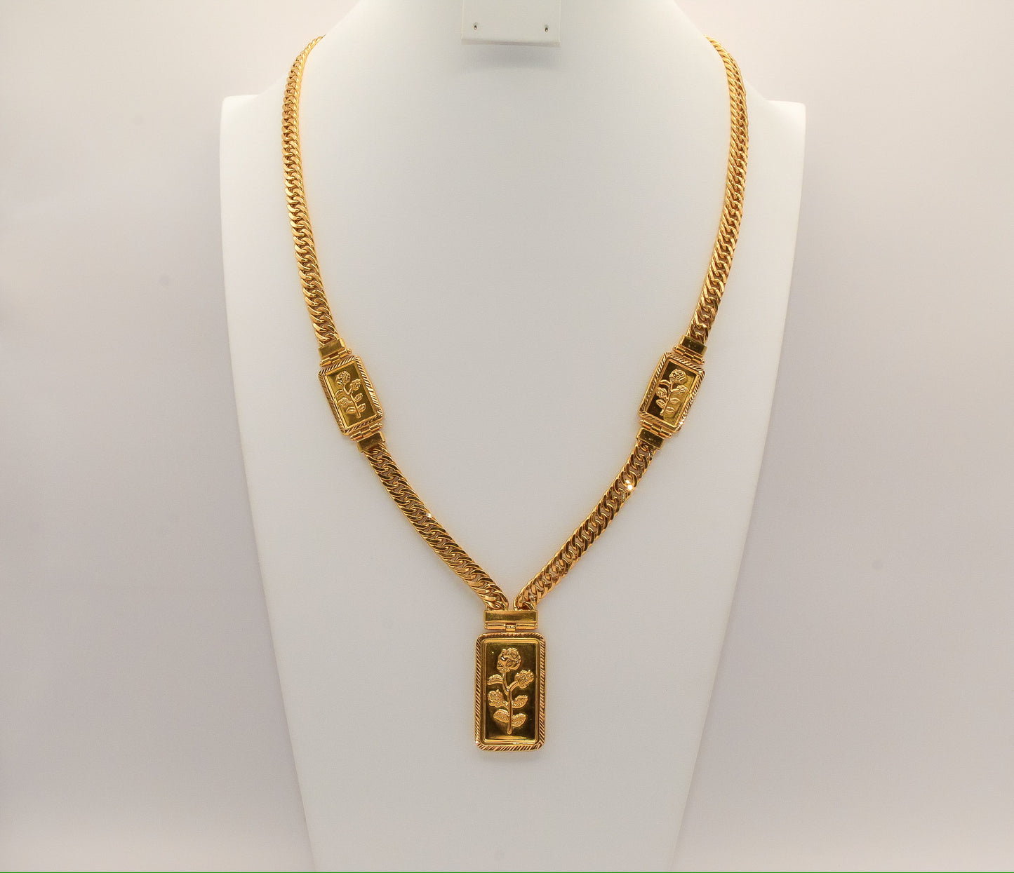 21K Gold Square Rose Necklace