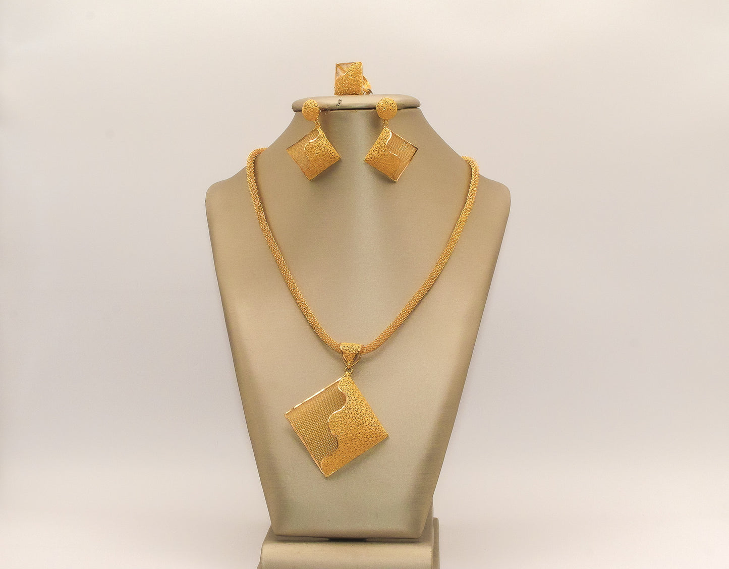 21K Gold Khaliji Set