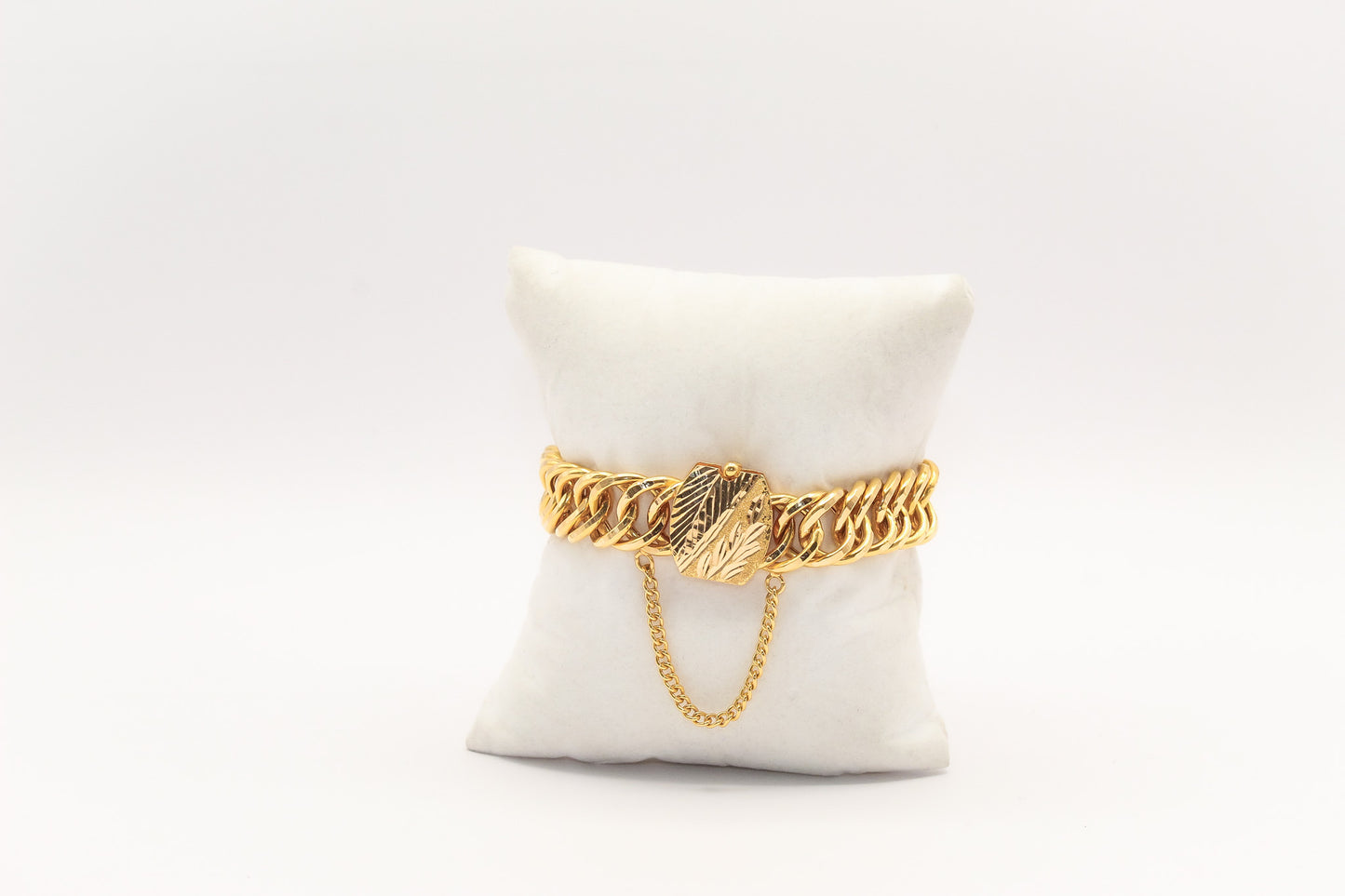 21K Gold Link Bracelet
