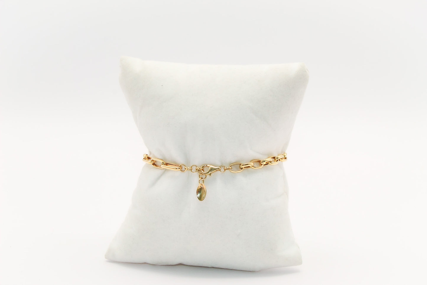 18K Gold Link Charm Bracelet