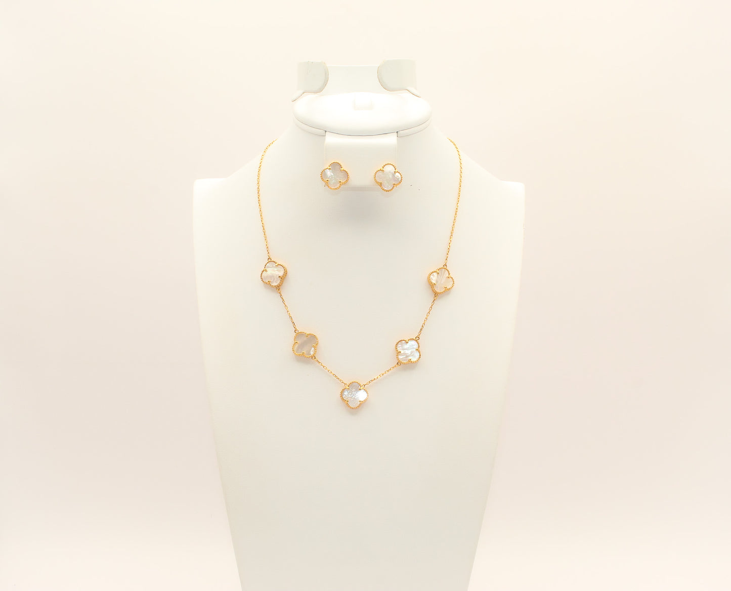21K Gold Mother of Pearl Half Set