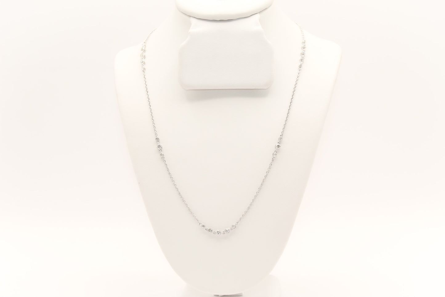 18K White Gold Diamond Necklace