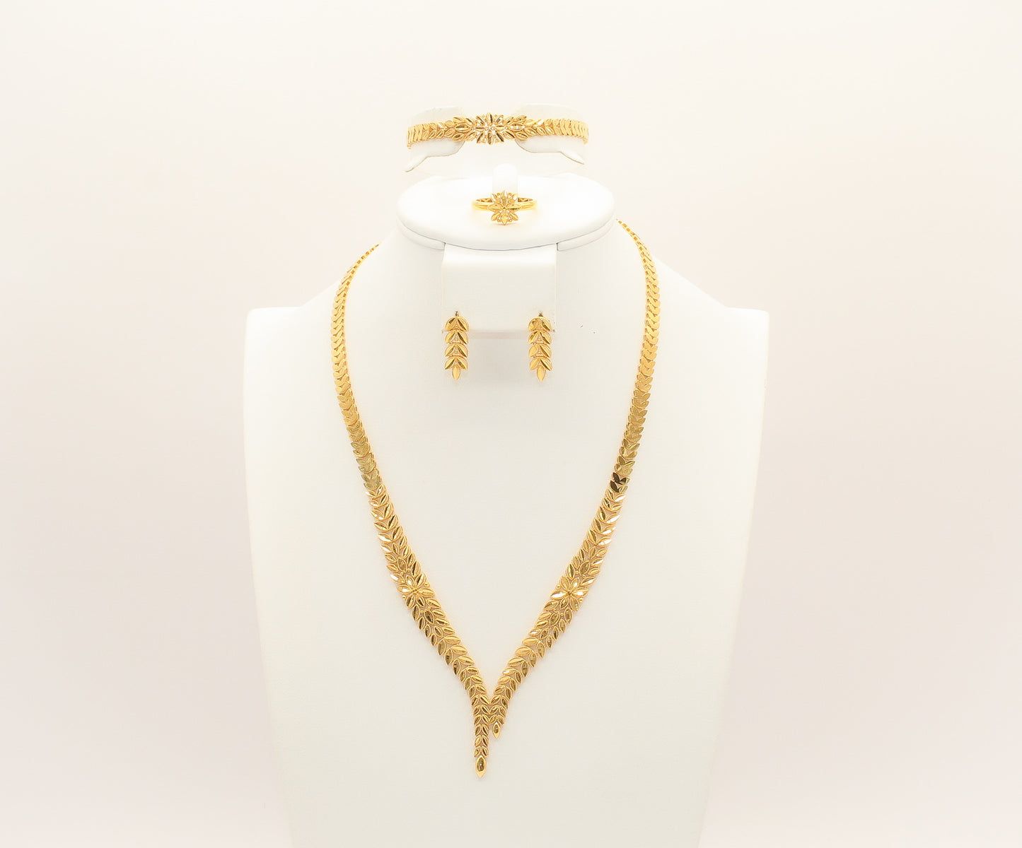 21K Gold Leaf Engagement Set