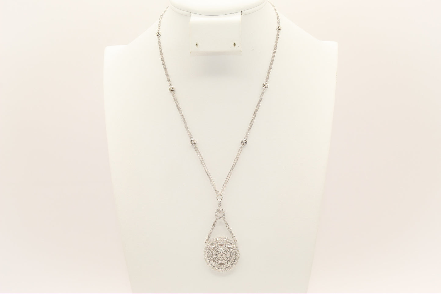 18K White Gold Diamond Necklace