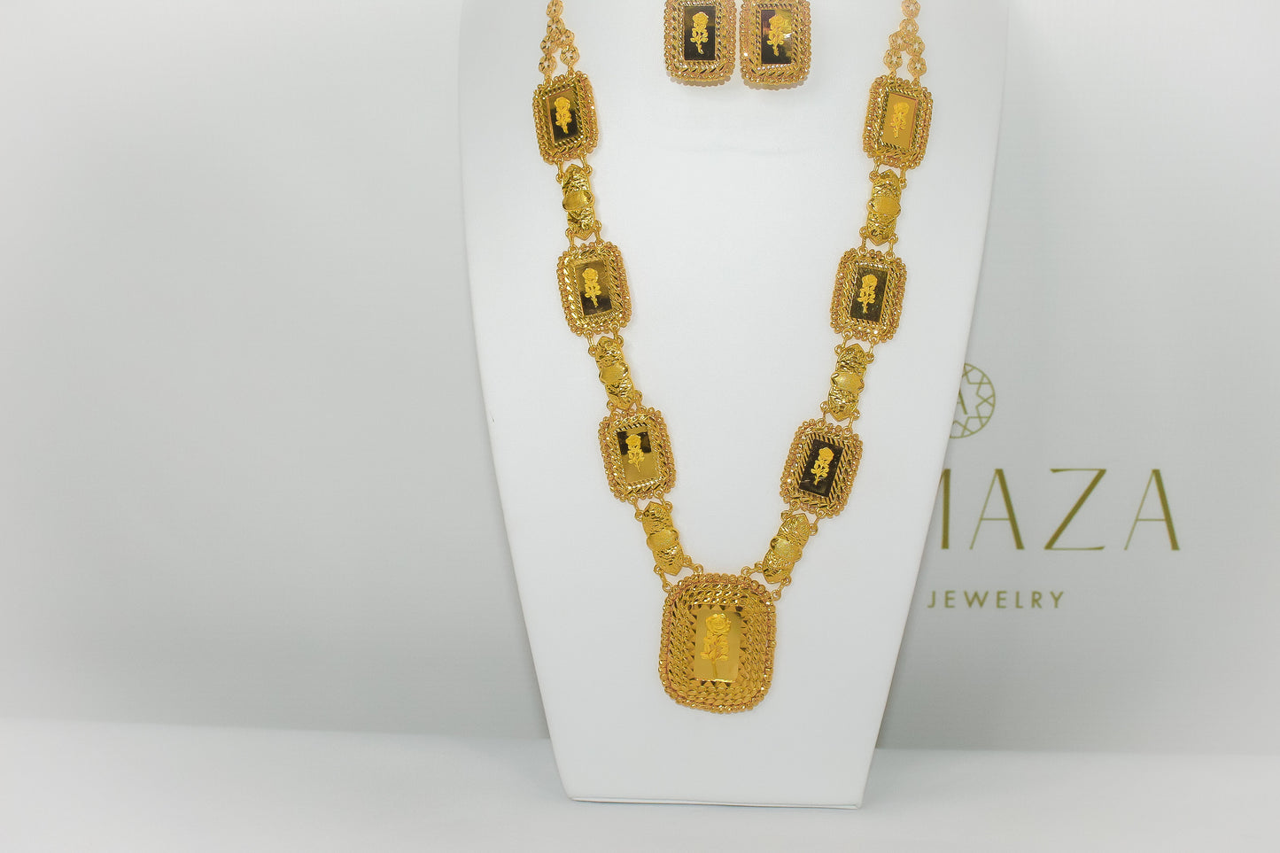 21k Gold Square Rose Set