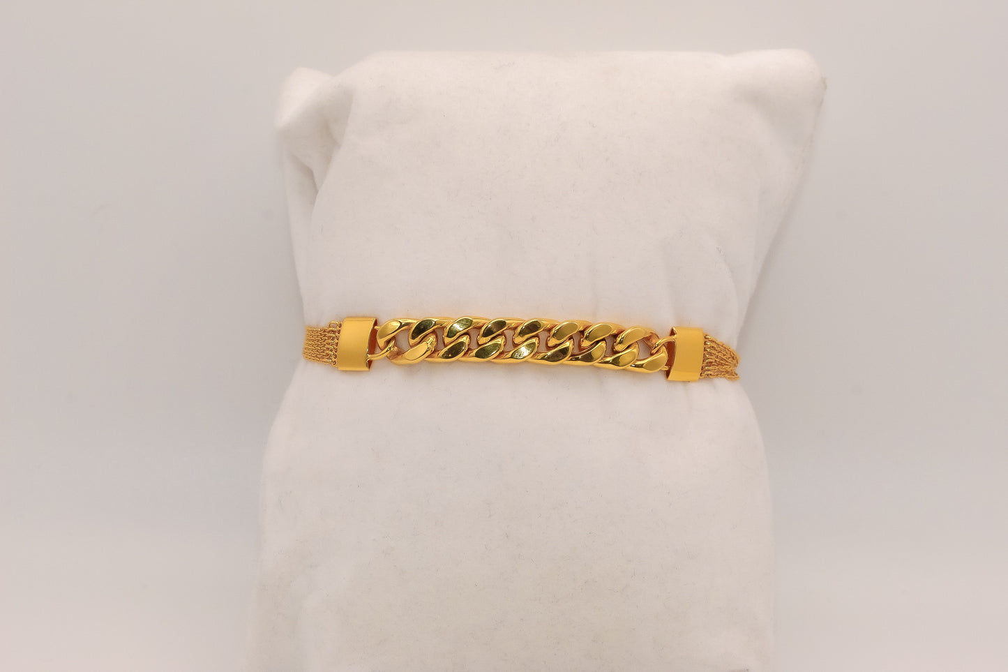 21K Gold Chain Link Bracelet