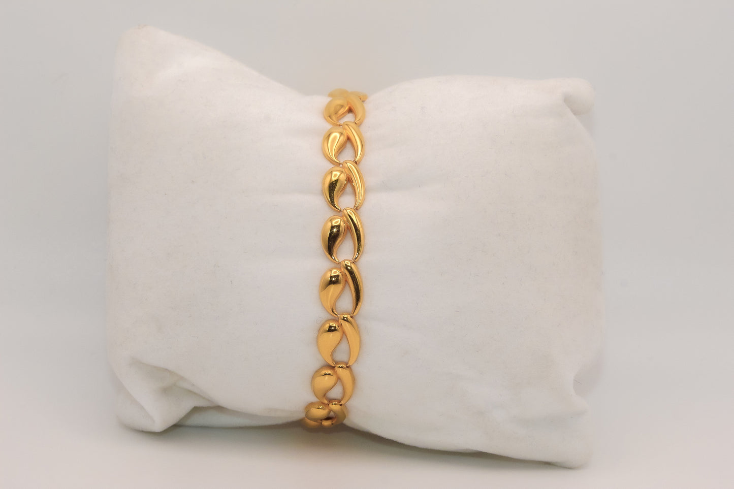 21K Gold Fancy Bracelet