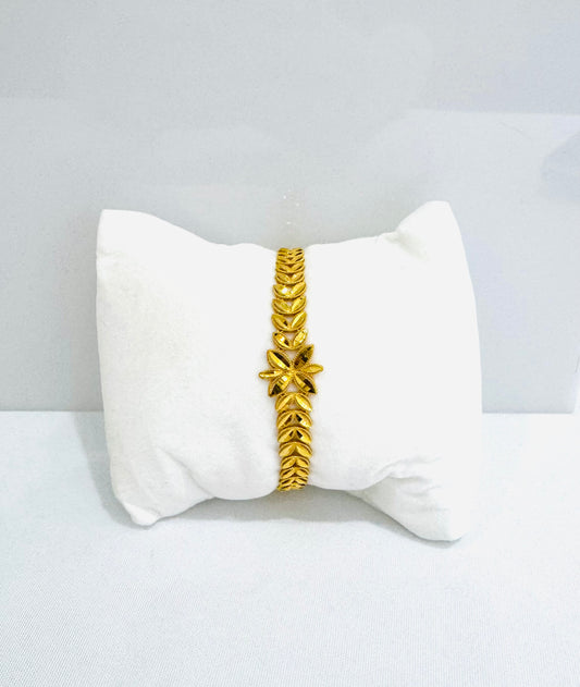 21K Gold Leaf Design Bracelet