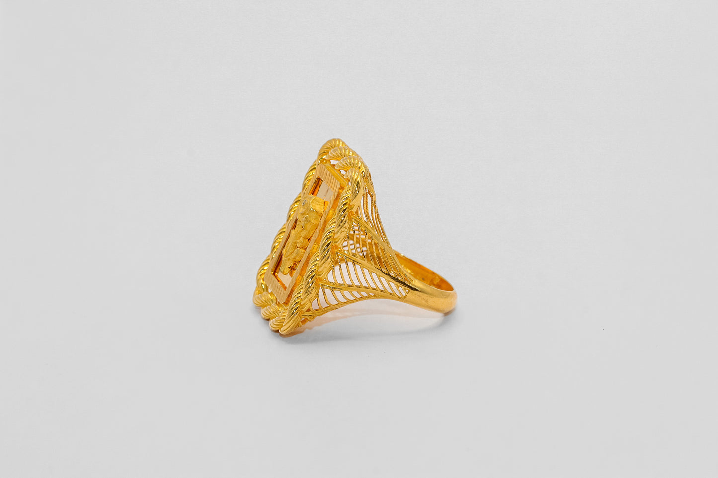 21K Gold Square Rope Rose Ring