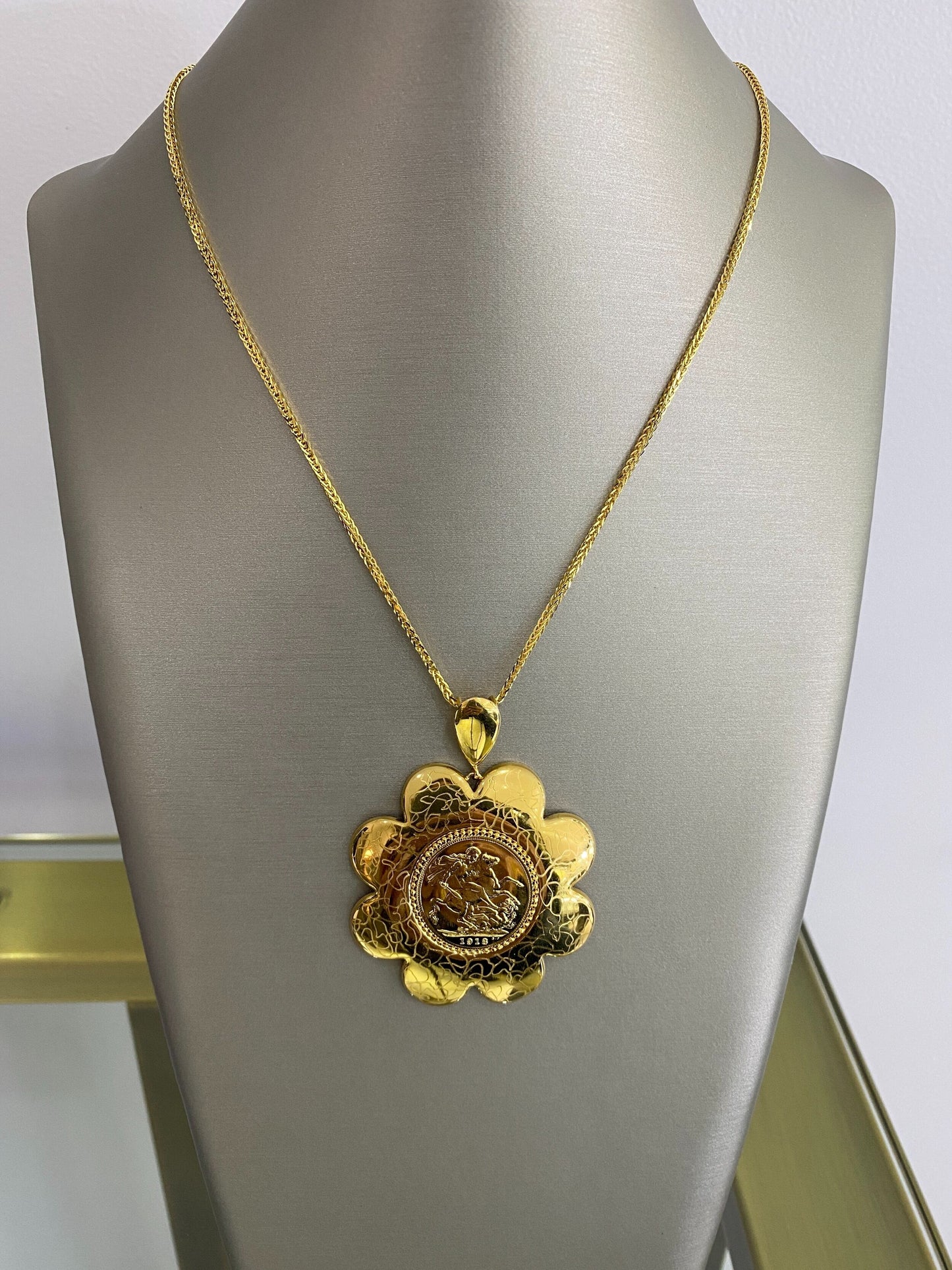21k Gold Pendant