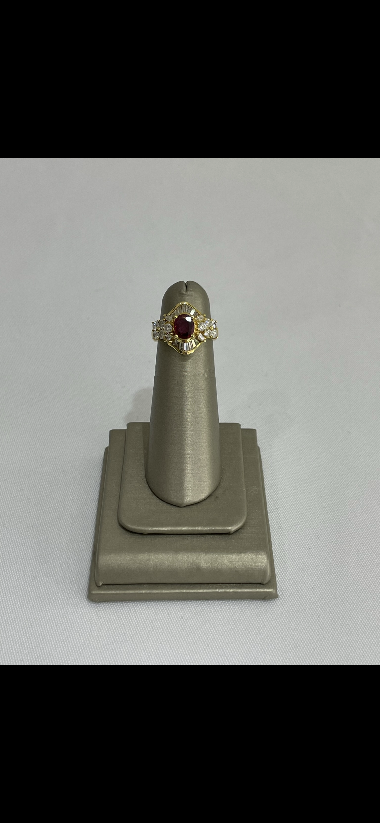 18k Gold Diamond Ruby Ring