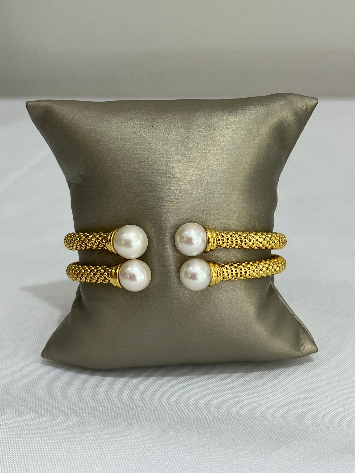 21K Gold Pearl Cuff Himo Bracelet