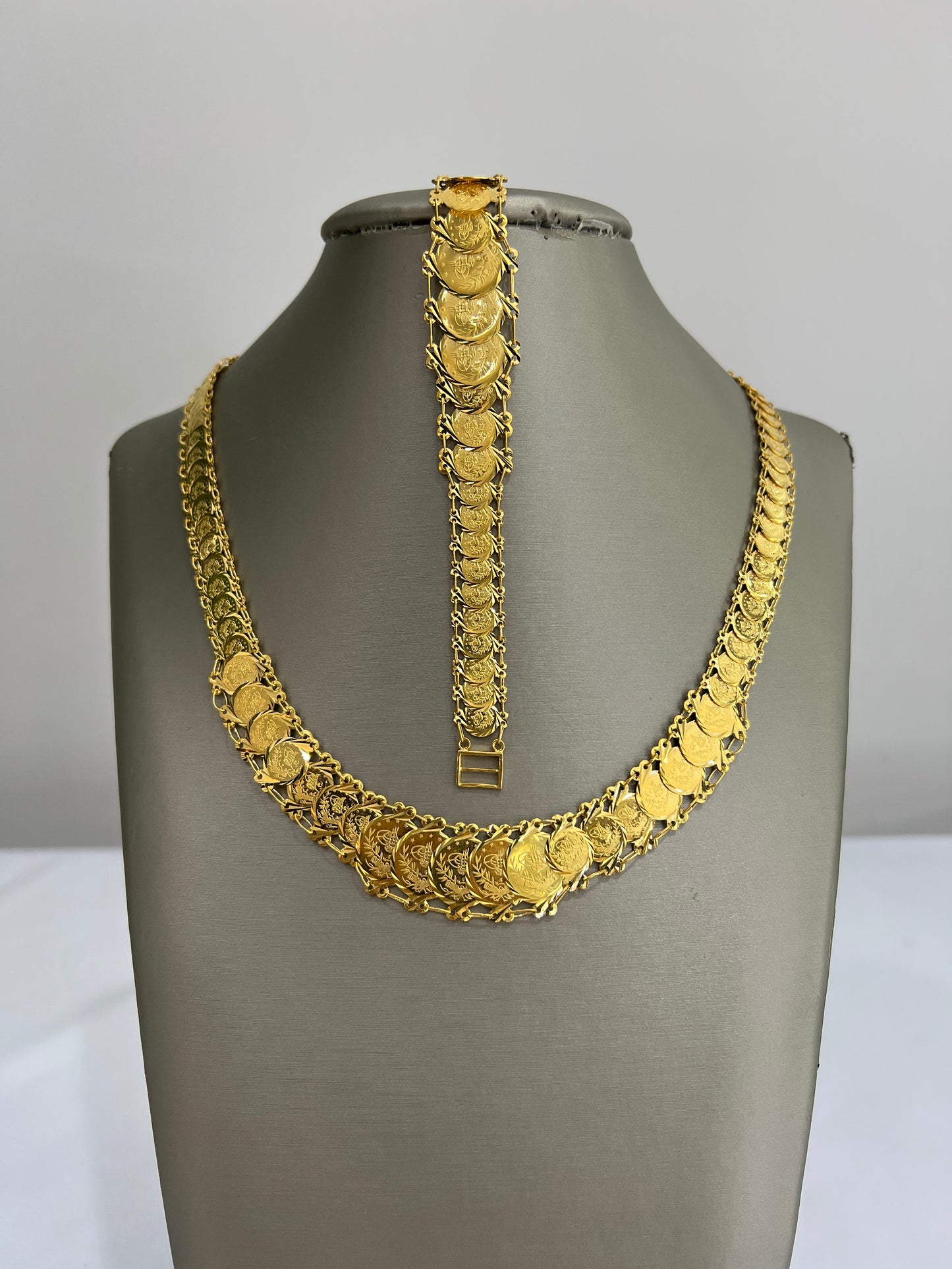 21K Gold Coin Graduated Set