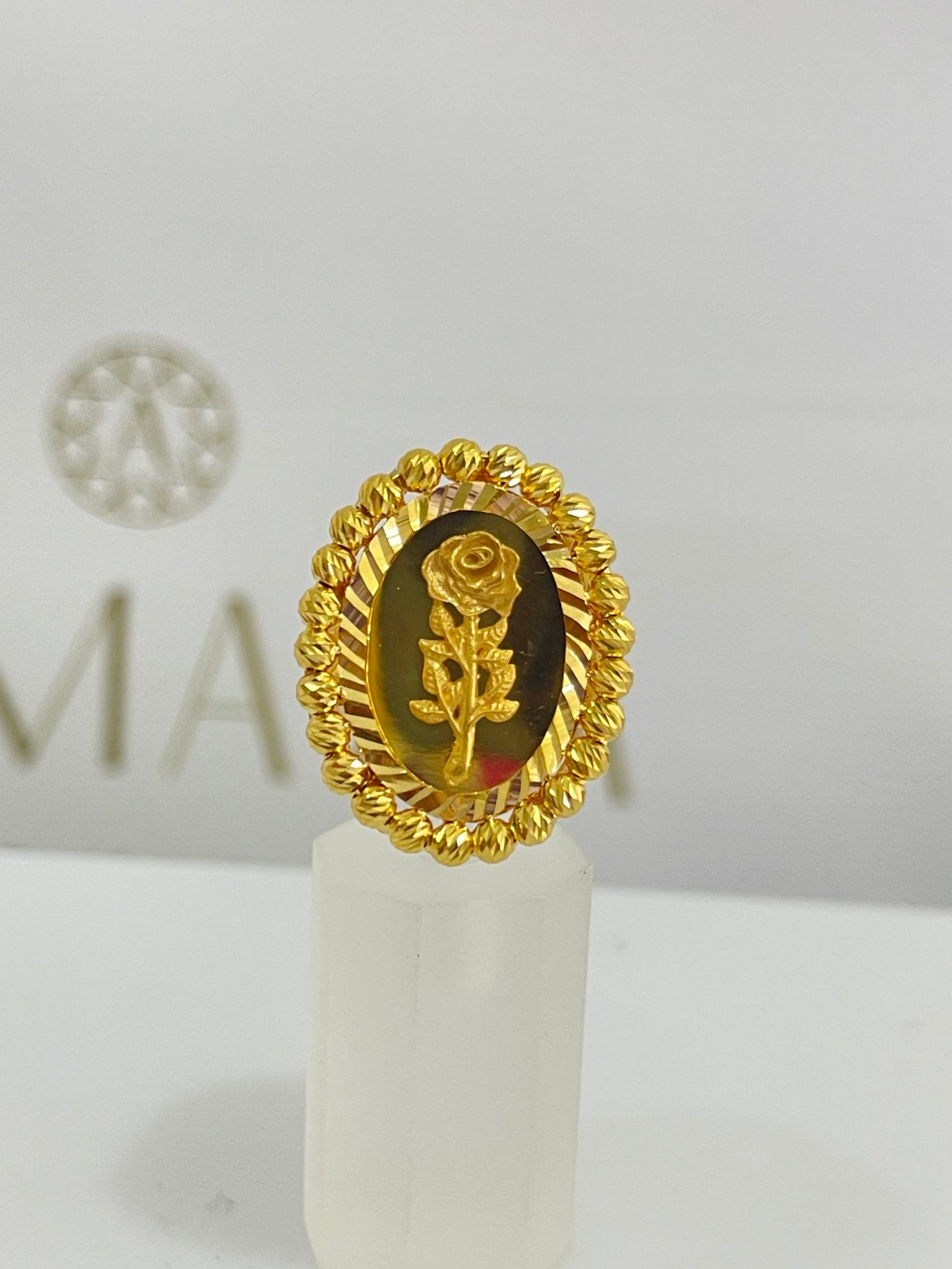 21k Gold Himo Oval Rose Ring