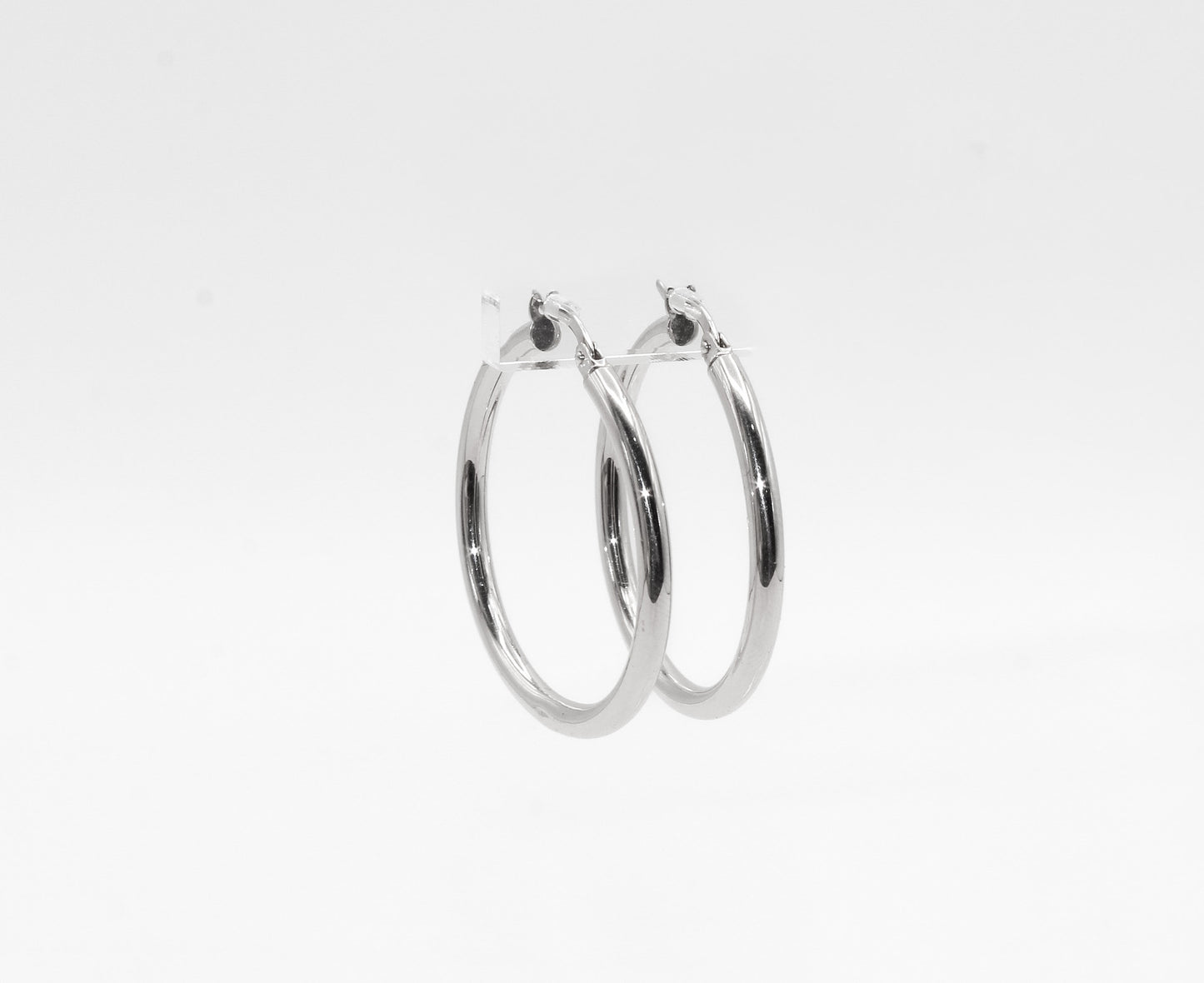 14K White Gold Hoop Earrings