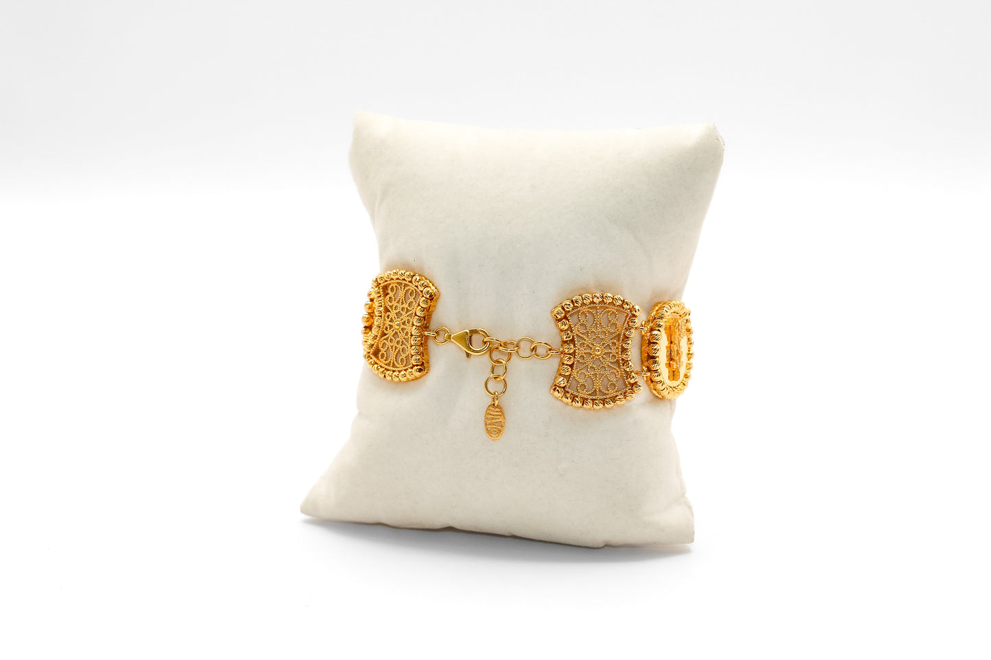 21K Gold Himo Rose Bracelet