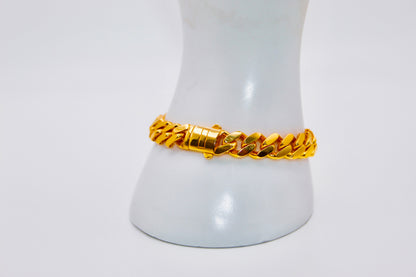 21k Gold Cuban Link Bracelet