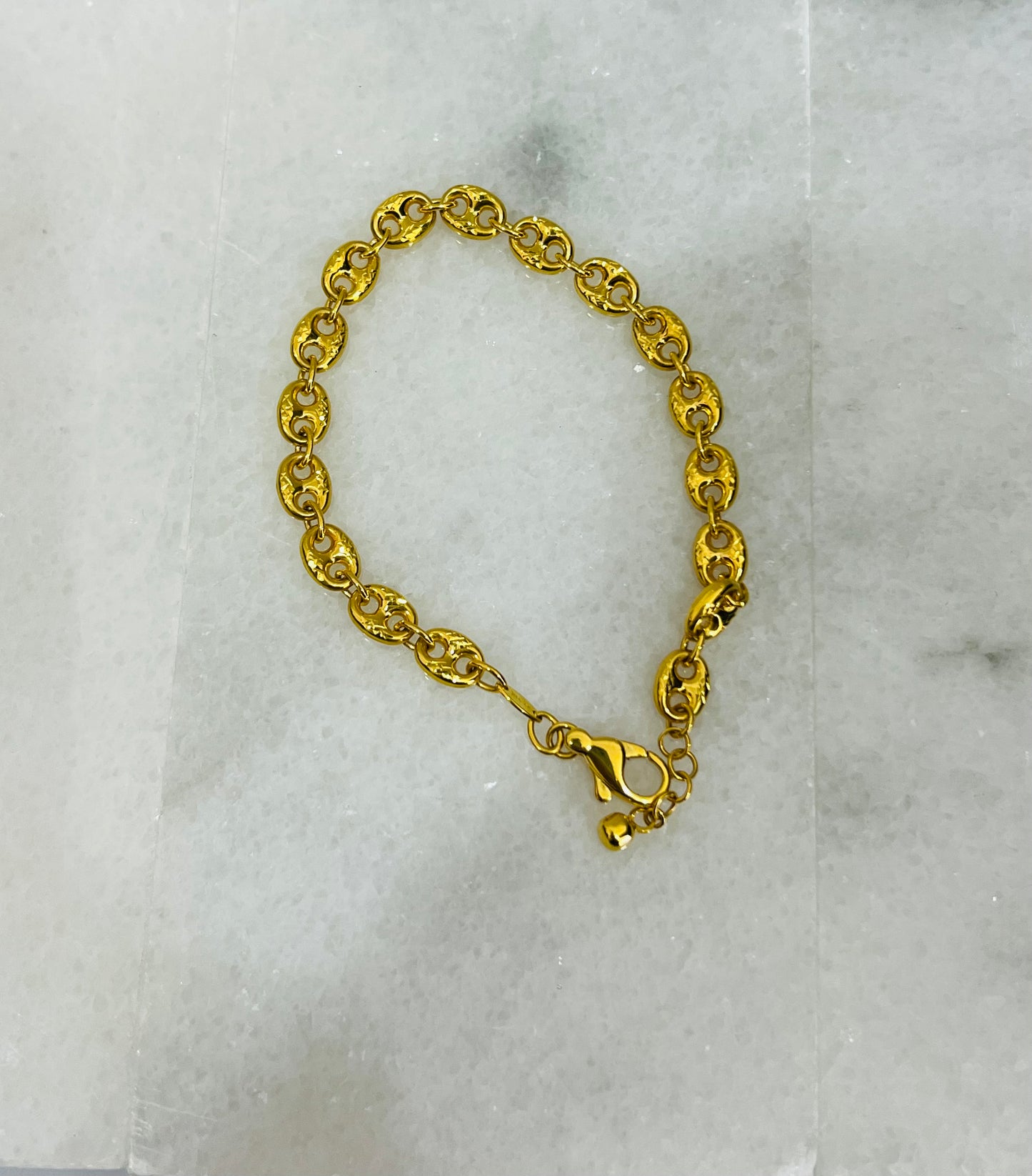 21k Gold Gucci Link Bracelet