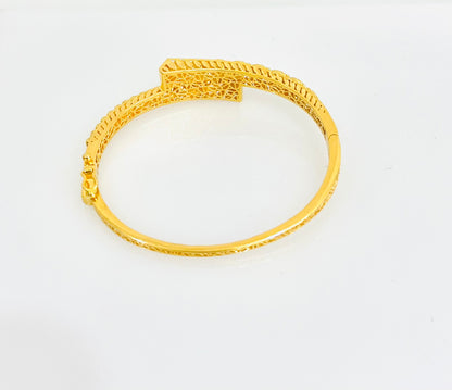 21k Gold Bangle bracelets