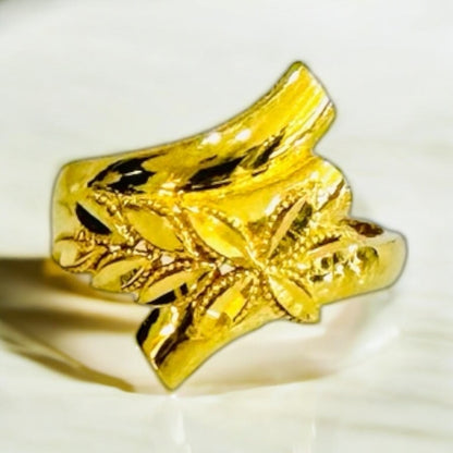21K Gold Leaf Ring