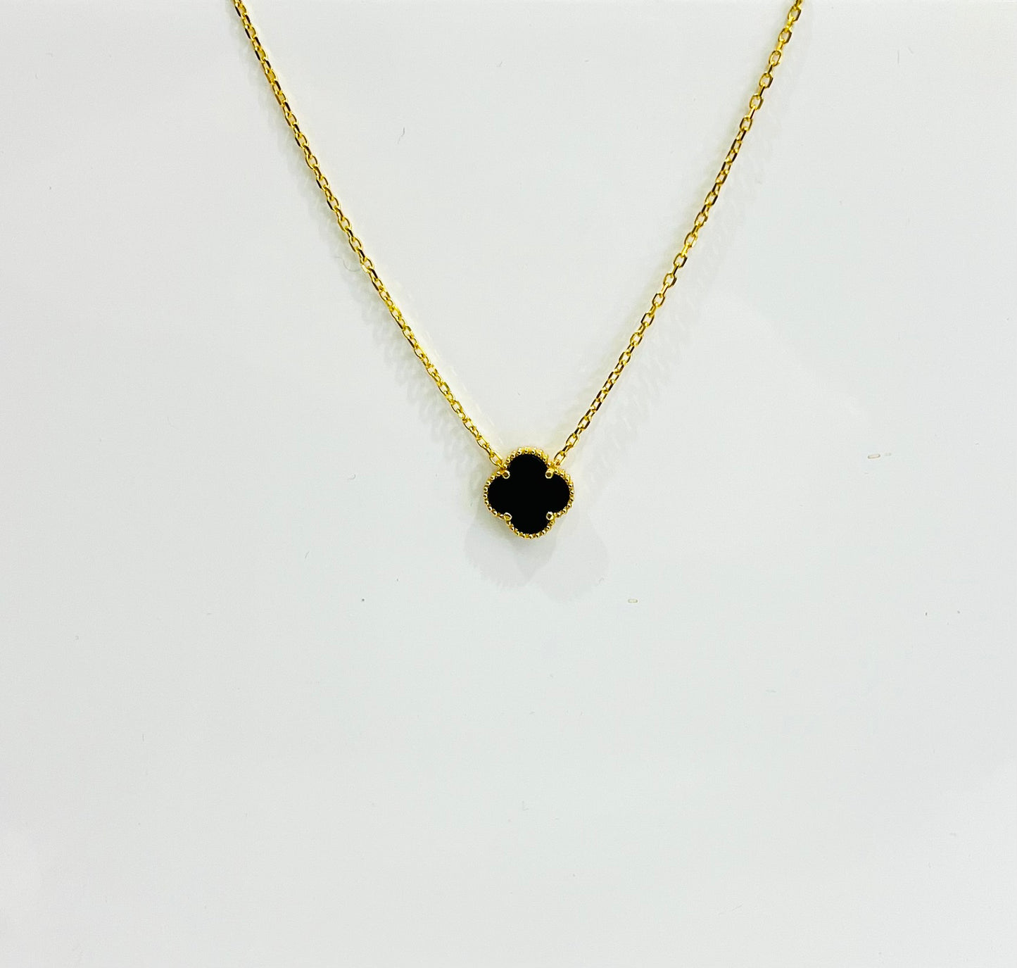 21k Gold Black onyx clover Necklace