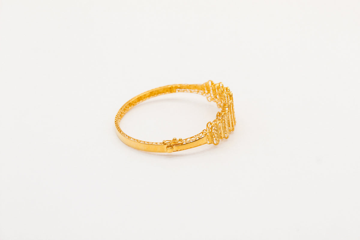 21K Gold Fancy Bangle Bracelet