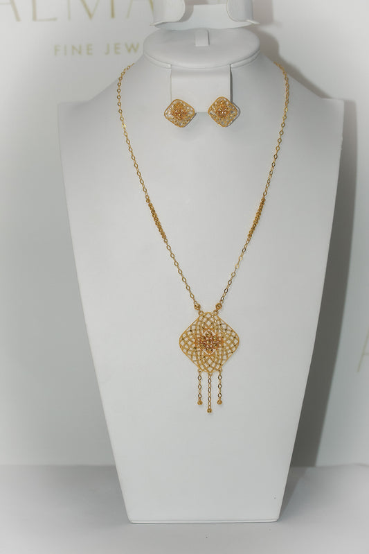 21k Gold Fancy Half Set