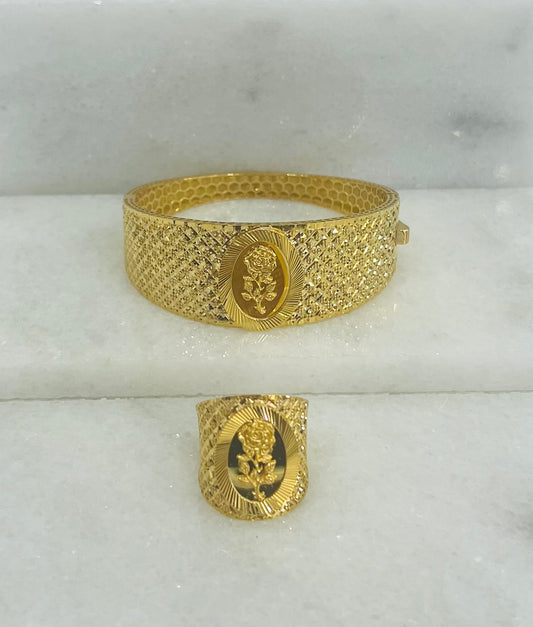 21k Gold Bangle Bracelet Set