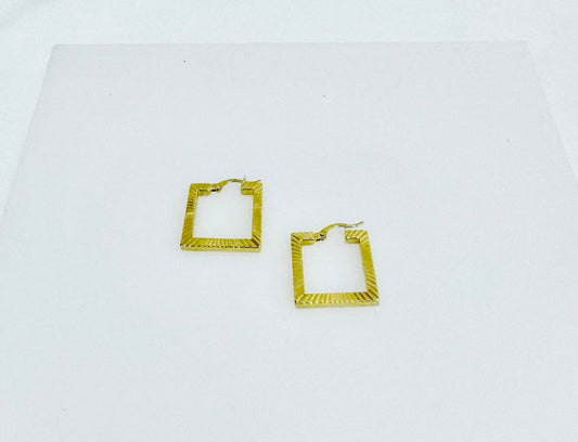 14k Gold Square Earrings