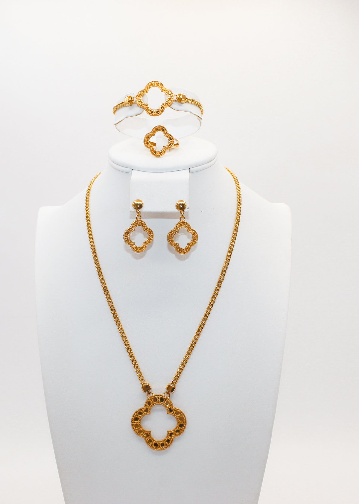 21K Gold Clover Set