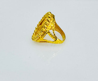 21k Gold Lady Futuna Himo Ring