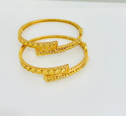 21k Gold Bangle bracelets