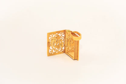 21l Gold Mushaf Pendant