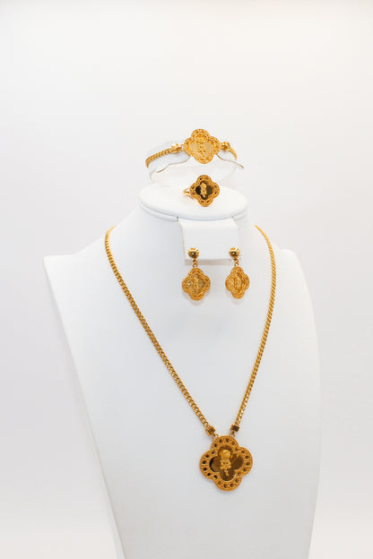 21K Gold Flower Clover Set