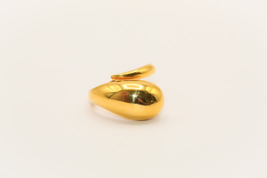 21K Gold Tear Drop Ring