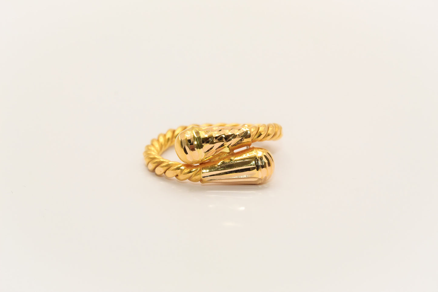 21K Gold Twist Ring