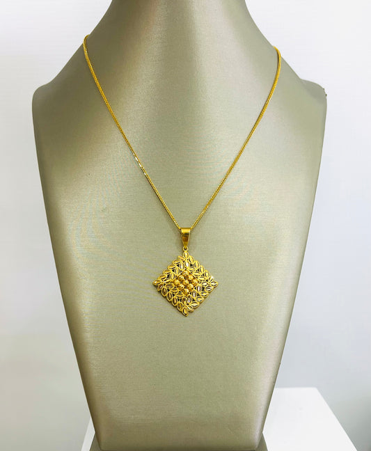 21k Gold square Leaf Necklace