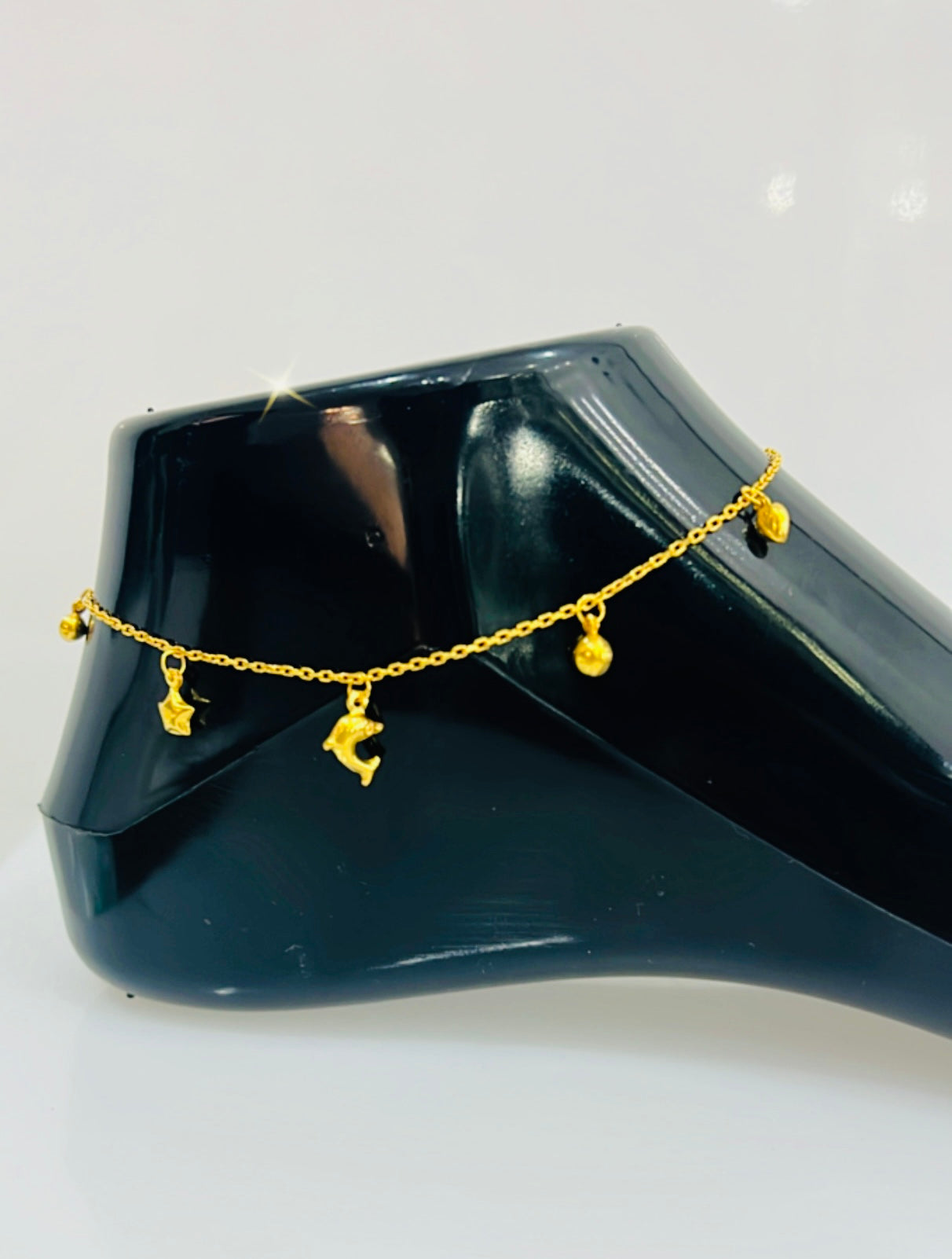 21k Gold Dolphin Anklet