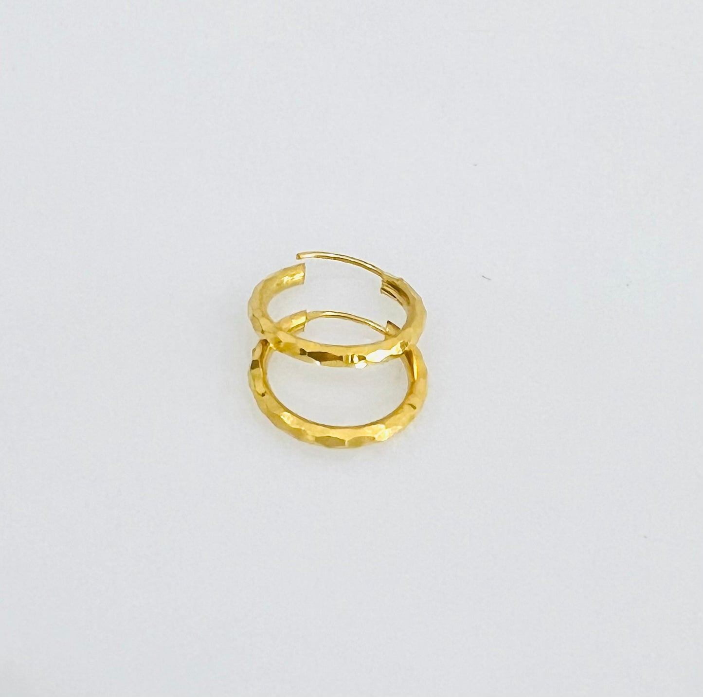 21k Gold Small hoop Earrings