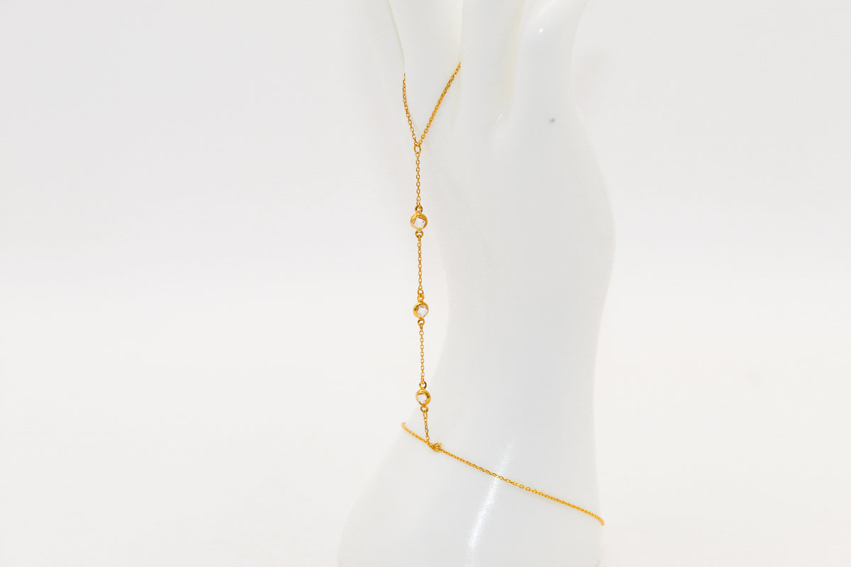 21K Gold Hand Bracelet, 3.2 g