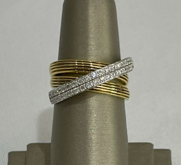 18k Gold Diamond Ring