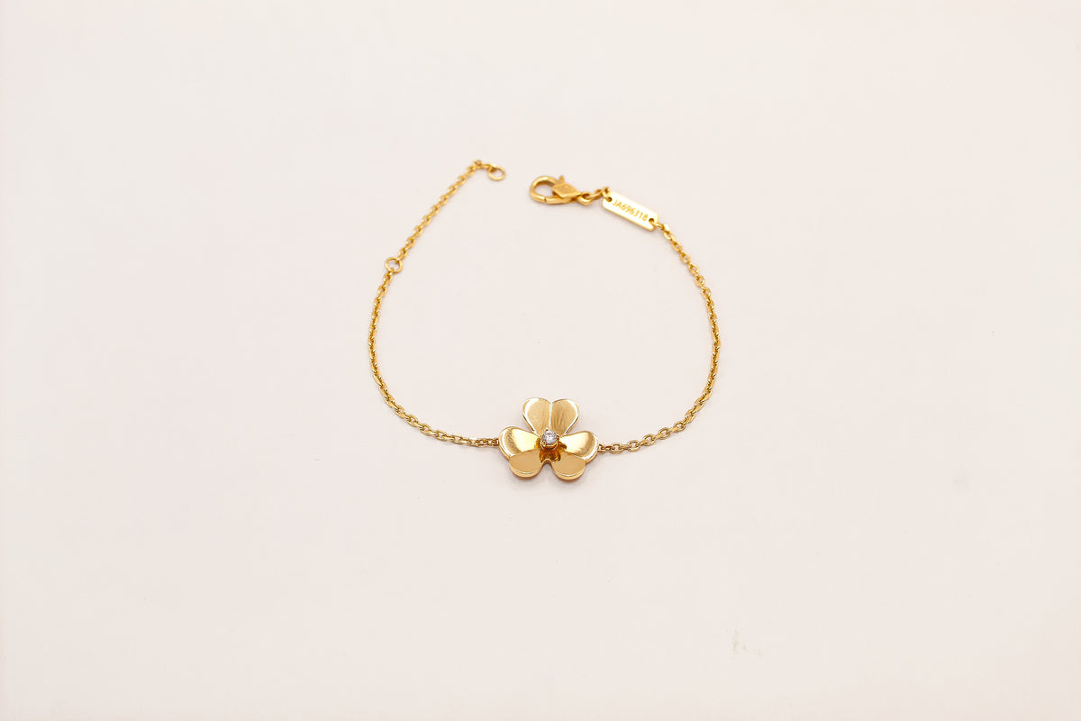 18K Gold Flower Bracelet