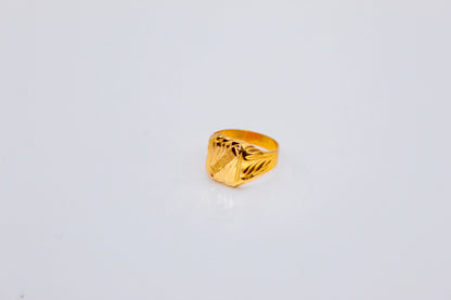 21k Gold Mens Ring