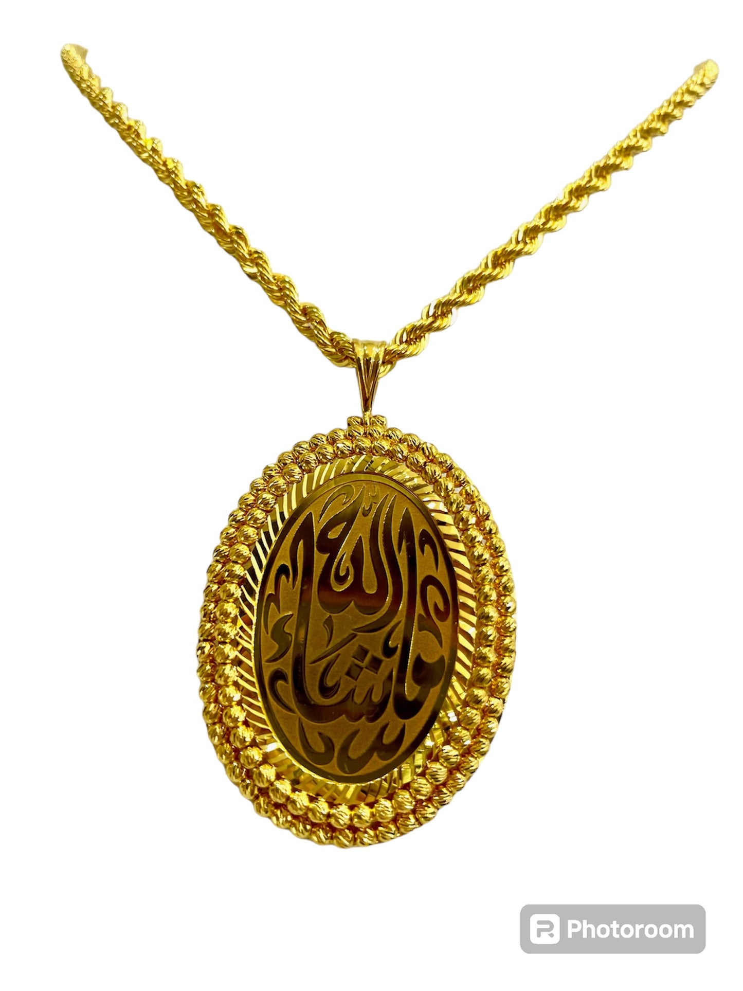 21k Gold Oval Himo Mashallah Pendant