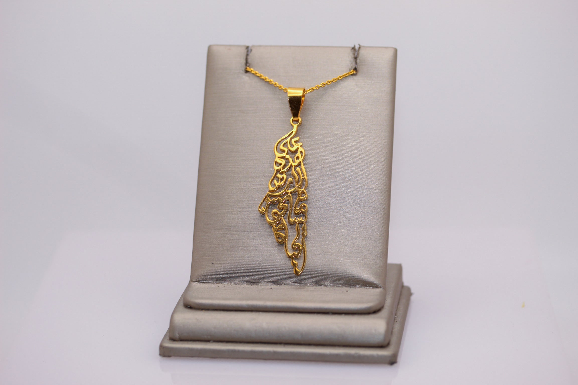 21K Gold – Almaza J